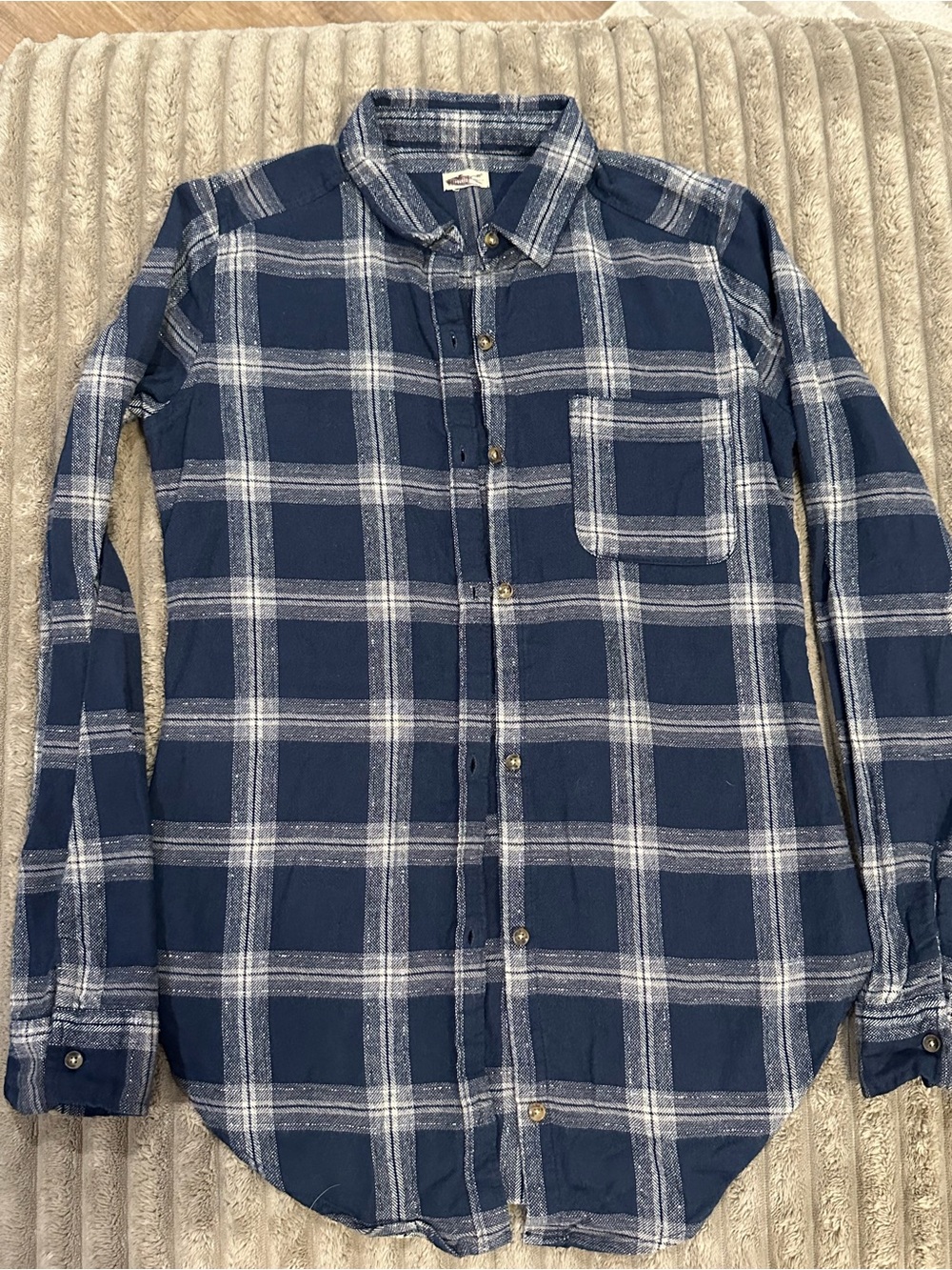 Hollister Navy & White Plaid Button-Down Shirt - Classic Long Sleeve
